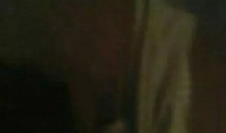 الشرج الطرف الجدة كبير الثدي اضخم موقع سكس عربي الثدي الإنجليزية جيدة و ممتازة 0