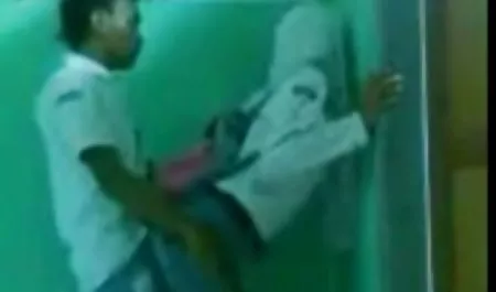 الجمعة العيد سكس فيديو عربي محجبات الفم مثل برونو الغابات