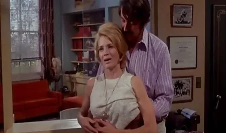 إنه شاب اجمد موقع سكس عربى احمق