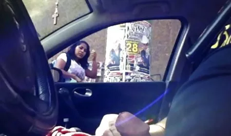 الخادمة عربي سكس افلام