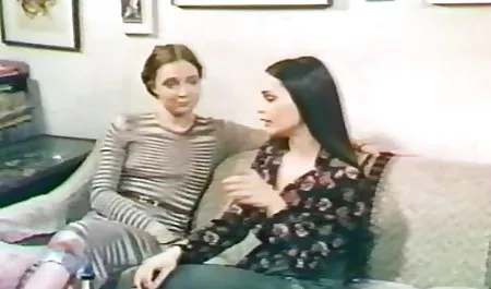 أنت و طفلك الصغير الذي يجب أن سكس ام مع ابنها عربي يعاقب