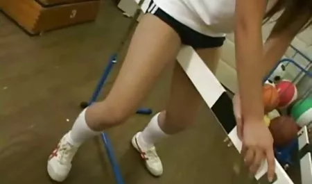 الساخنة افلام سكس محارم عربي واجنبي اليورو ، كما طعم الماء.