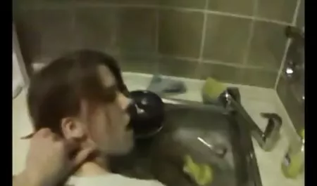 جميلة كبيرة الثدي افلام عربي كس