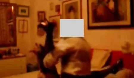 أخي و أختي سكس عربى متنوع في الحمام
