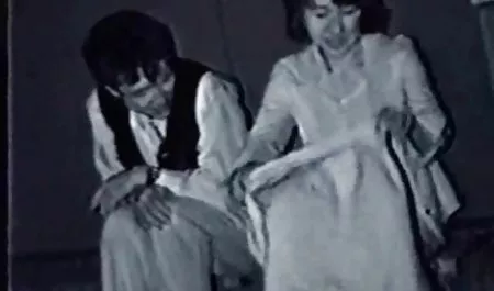 شابة جميلة وجذابة المورمون سكس الماني مترجم عربي الفم و الوجه رذاذ