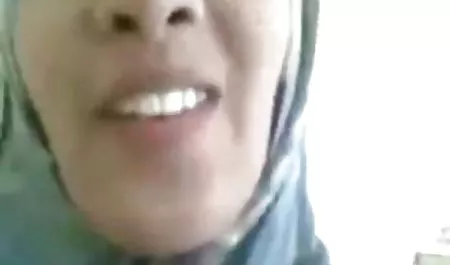 عاهر سكس عربي اغراء